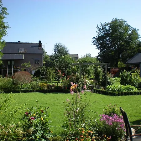 La Du Moulin Bed & Breakfast